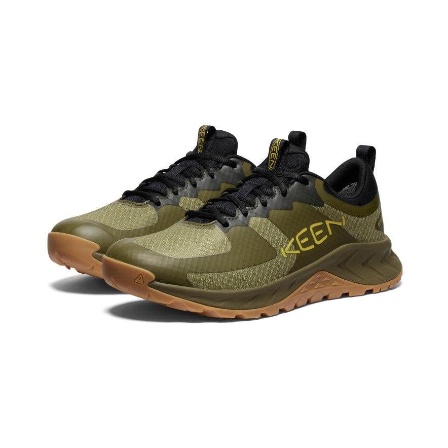 Men's Versacore Waterproof Shoe - Pair Angle Image