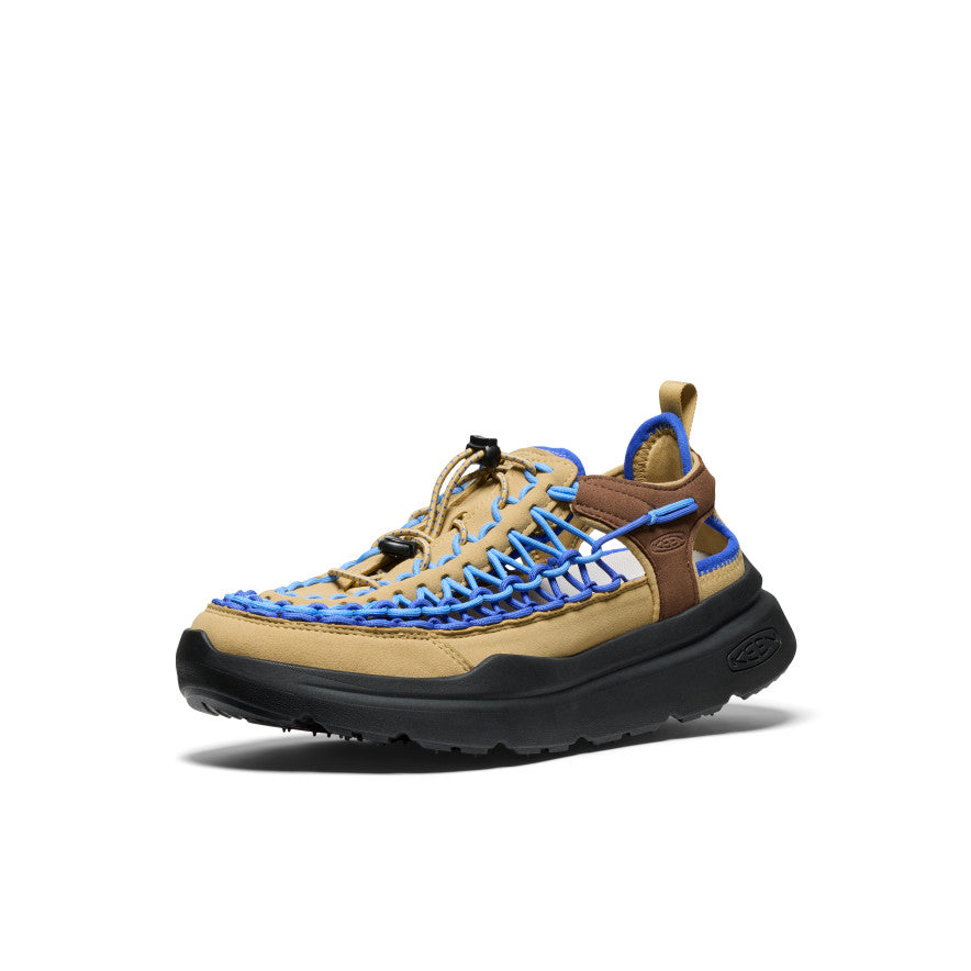 Men’s UNEEK WK Sneaker - Angle Image