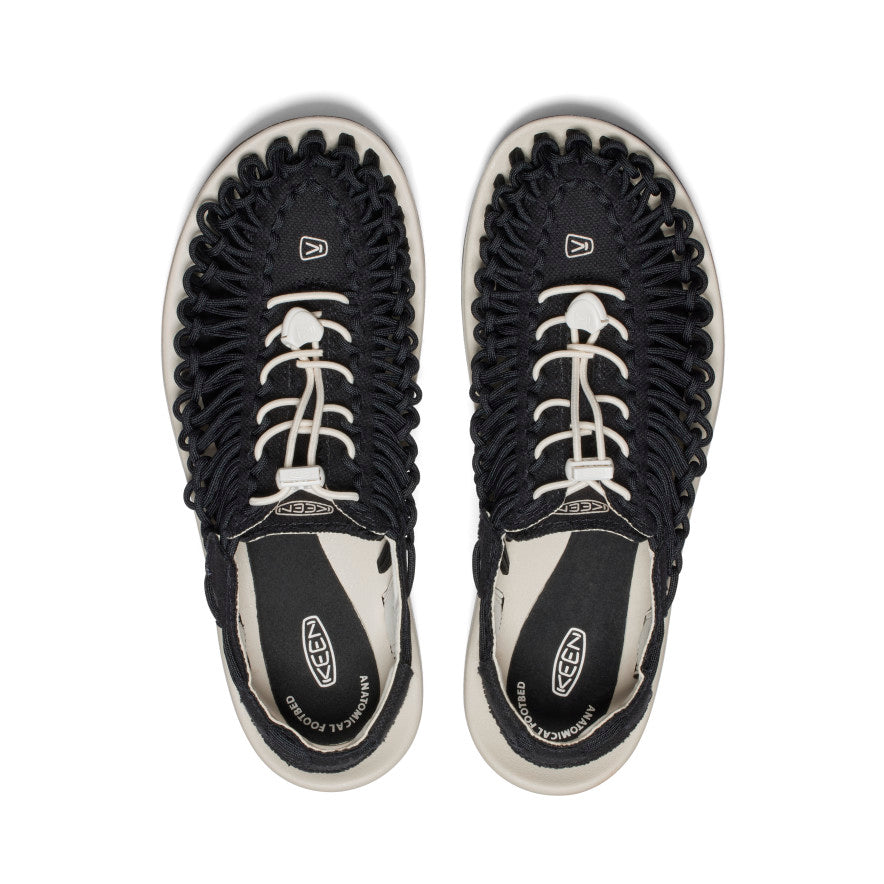 Men's UNEEK Canvas - Pair Angle Image