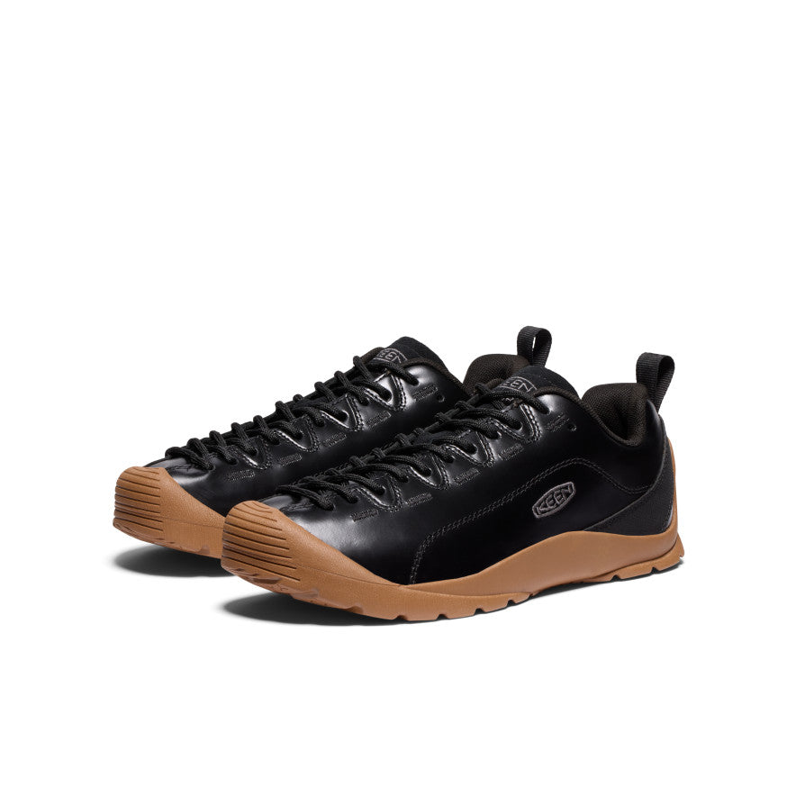 Women's Jasper Sneaker x Highsnobiety - Pair Angle Image
