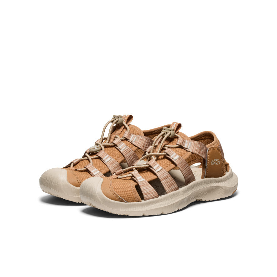 Women's Seanik H2 Sandal - Pair Angle Image