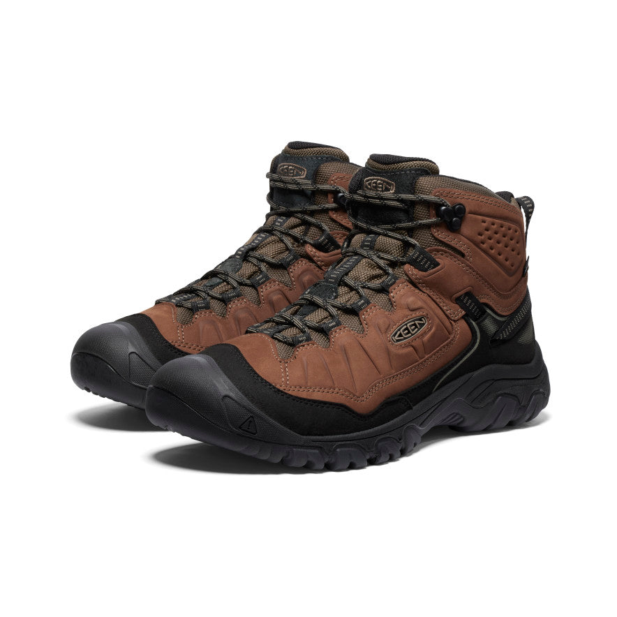Men's Targhee IV Wide Waterproof Hiking Boot - Pair Angle Image