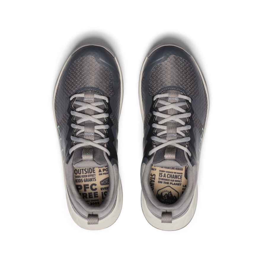 Women's Versacore Waterproof Shoe - Pair Angle Image