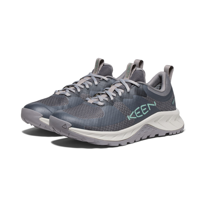 Women's Versacore Waterproof Shoe - Pair Angle Image