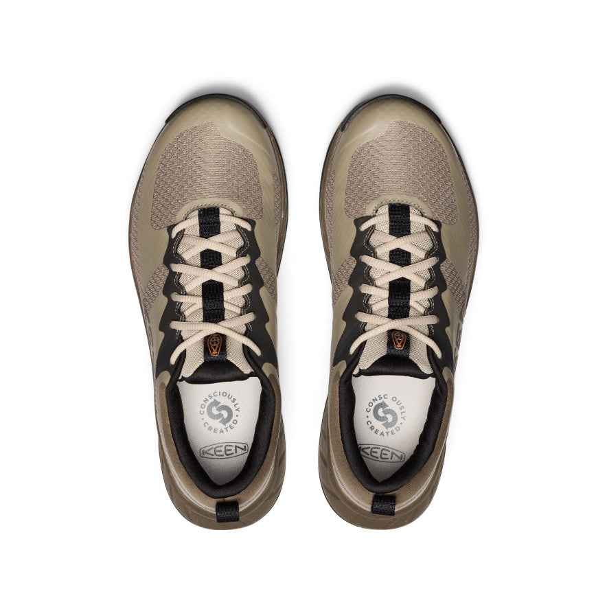 Men's Versacore Waterproof Shoe - Pair Angle Image