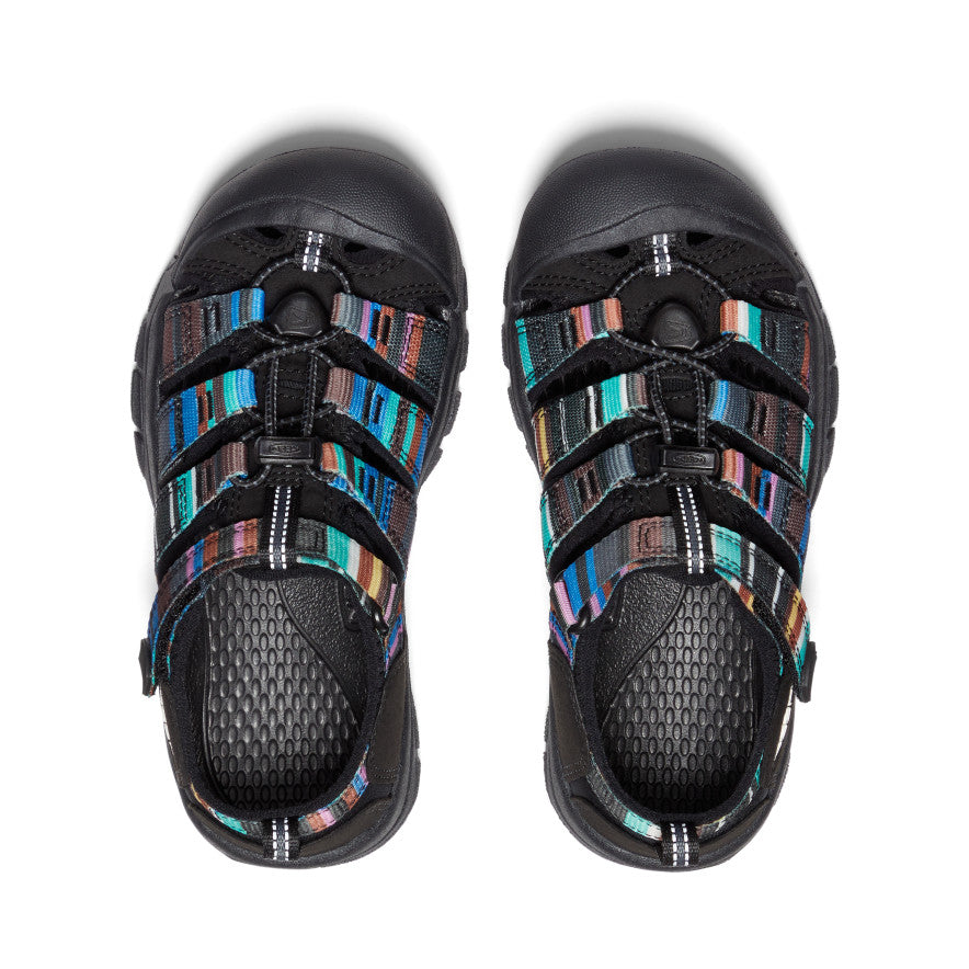 Big Kids' Newport H2 - Pair Angle Image
