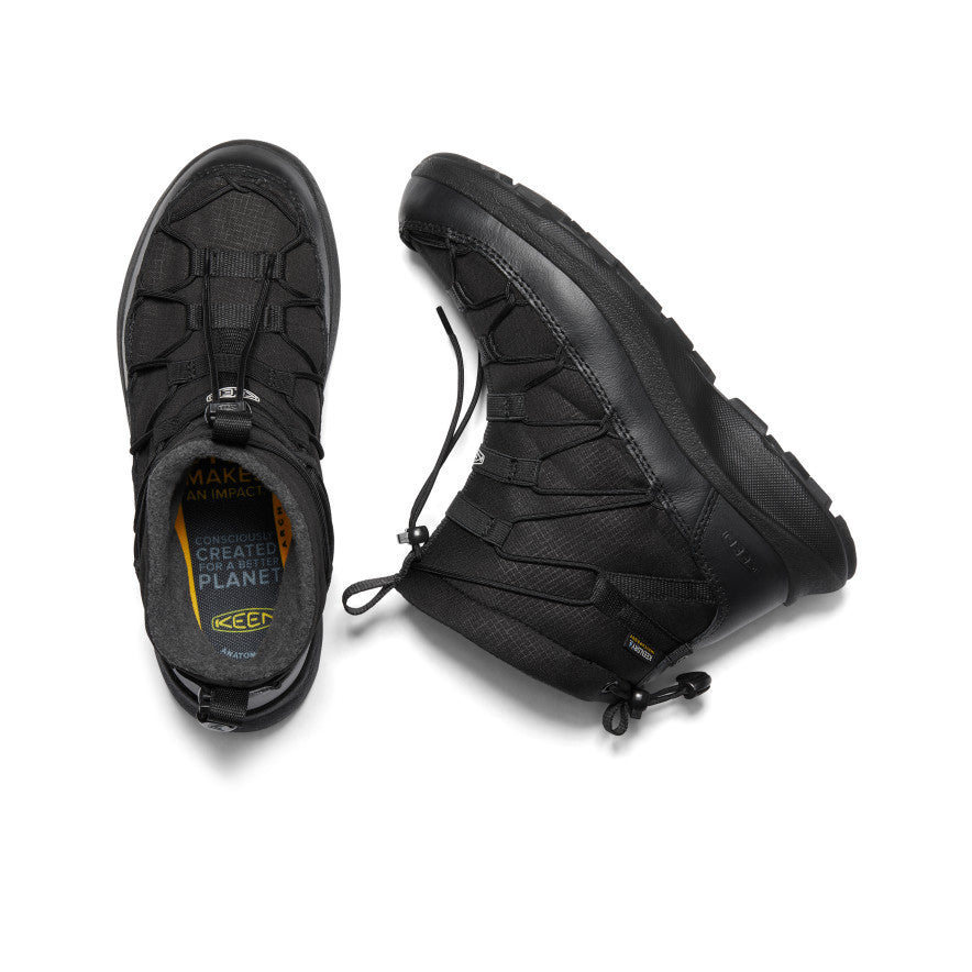 Women's UNEEK SNK II Waterproof Chukka - Pair Angle Image