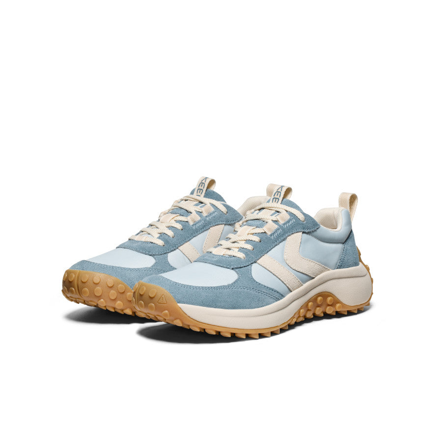 Women's KS86 Sneaker - Pair Angle Image