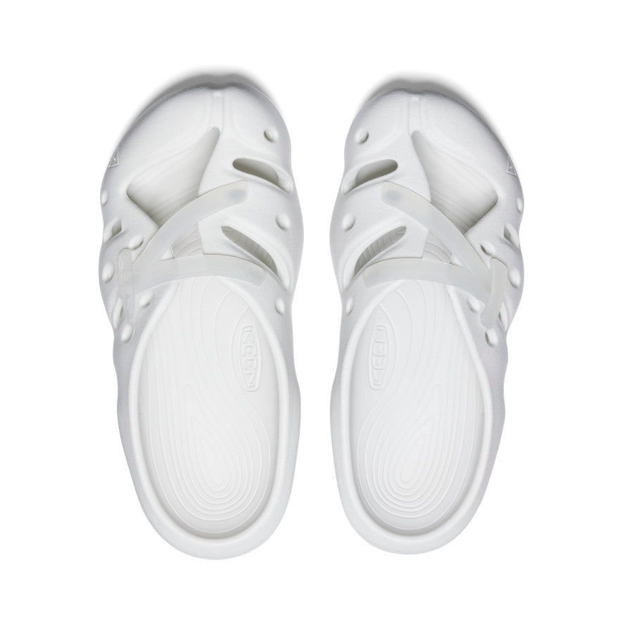 All Gender Yogeez Clog - Pair Angle Image
