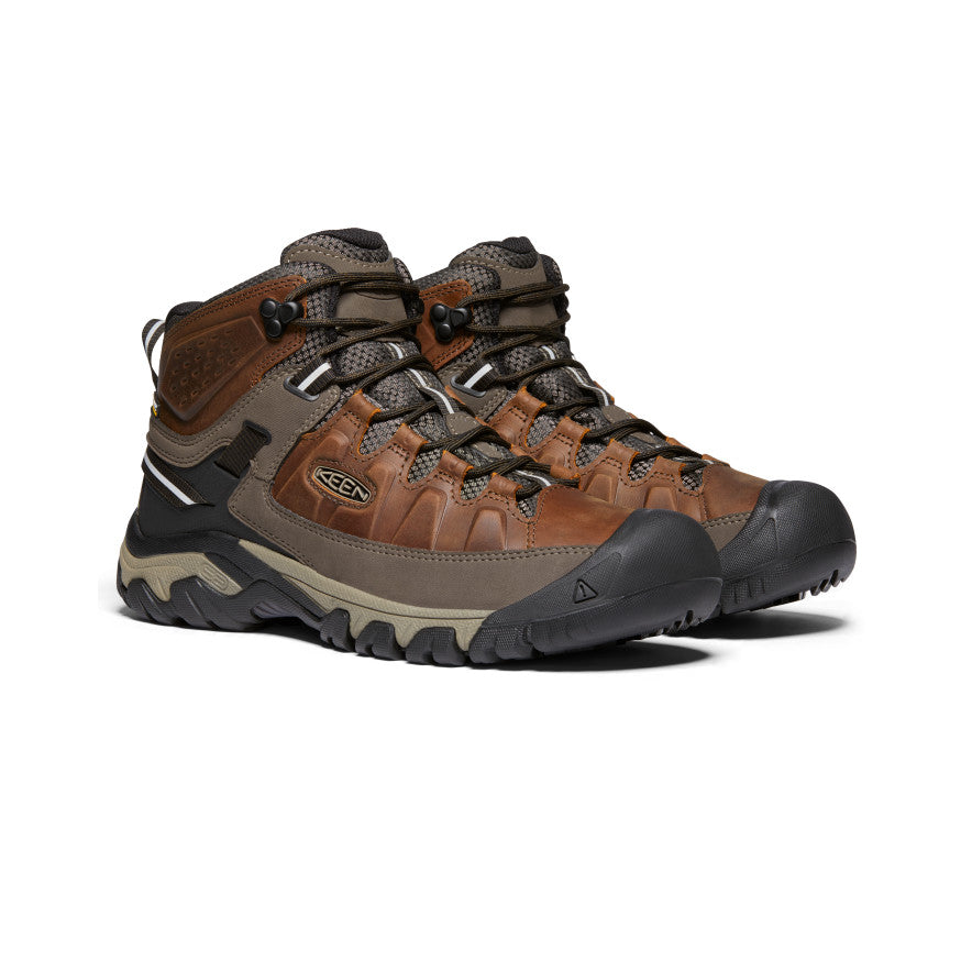 Men's Targhee III Waterproof Mid - Pair Angle Image