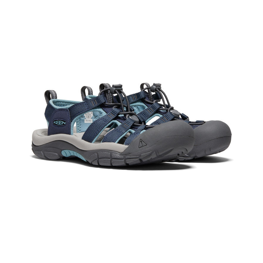 Women's Newport H2 - Pair Angle Image