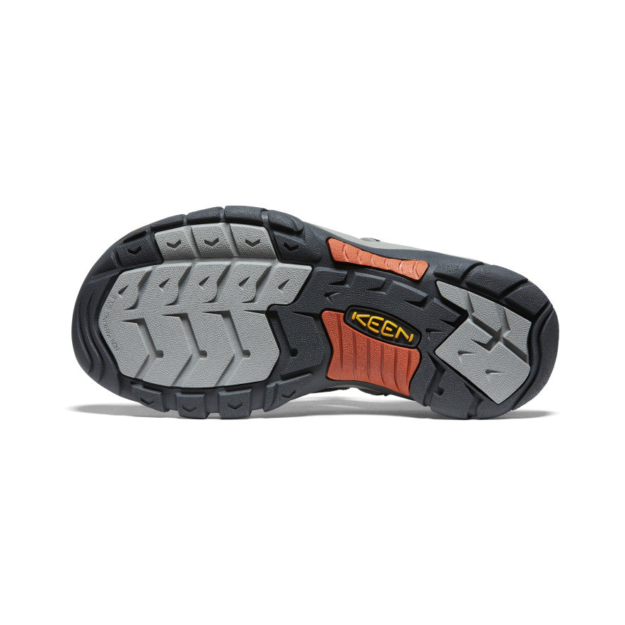 Men's Newport H2 Sandal - Bottom Image