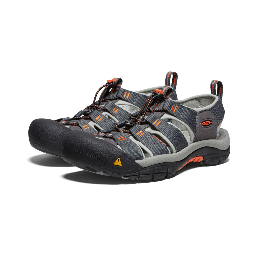 Men's Newport H2 - Pair Angle Image