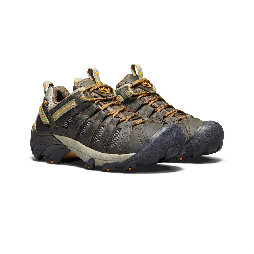 Men's Voyageur - Pair Angle Image