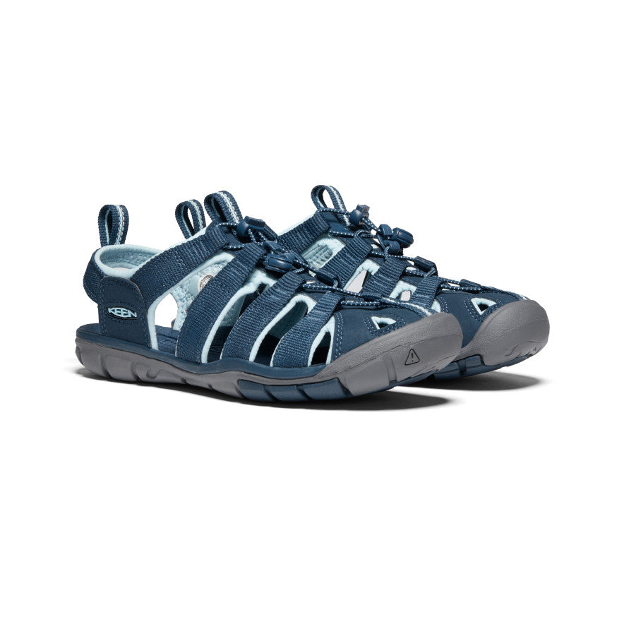 Women's Clearwater CNX Sandal - Pair Angle Image